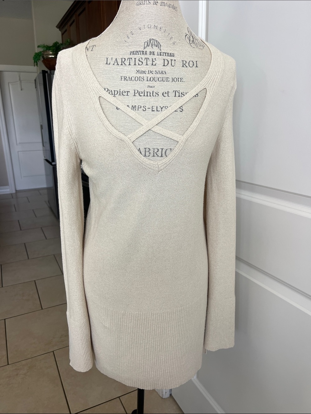 EUC Free People cross-cross tunic cable knit sweater in cream, medium